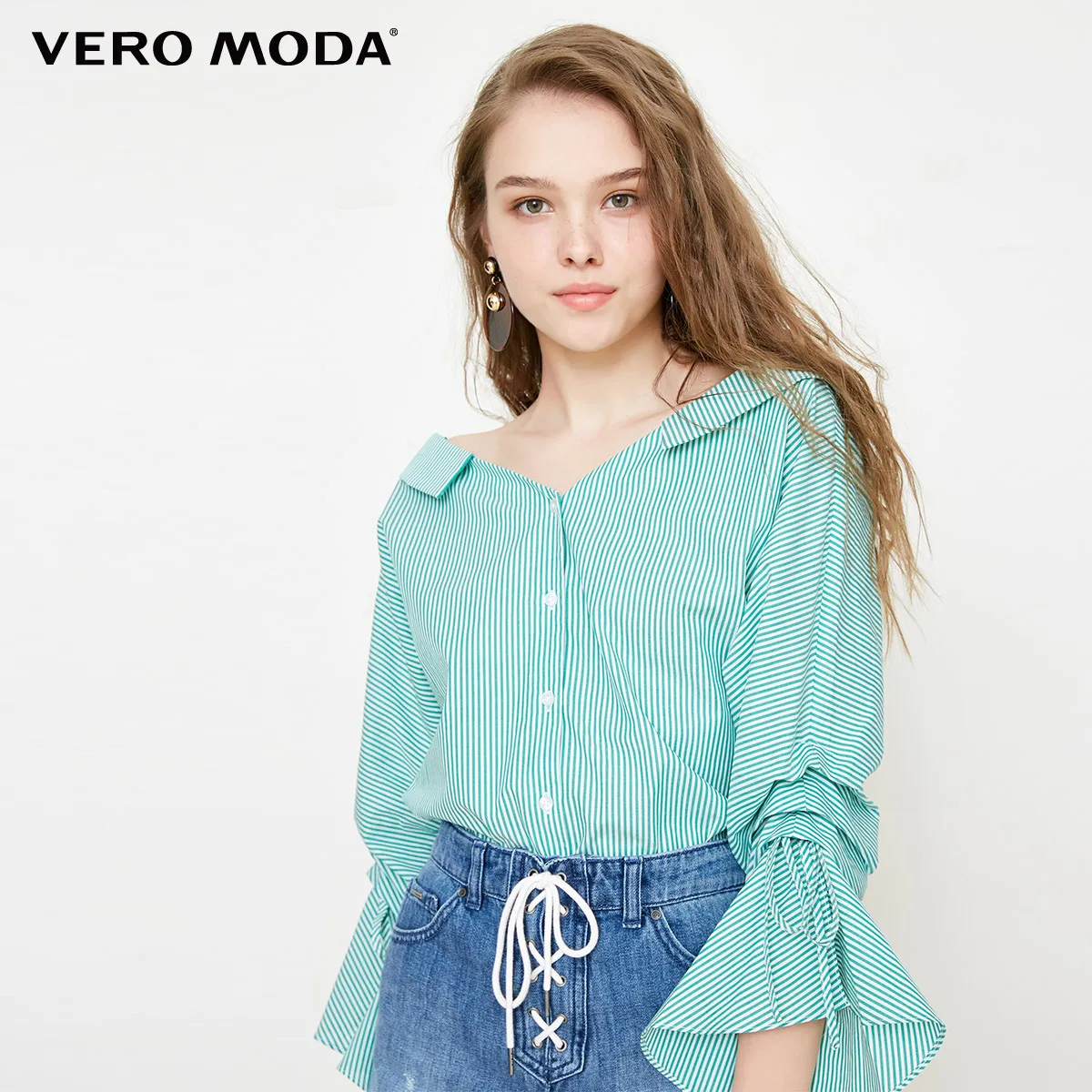Tribal green Vero Moda Новая женская рубашка в полоску с v-образным вырезом и расклешенными рукавами | 318331516 - Color: Tribal green