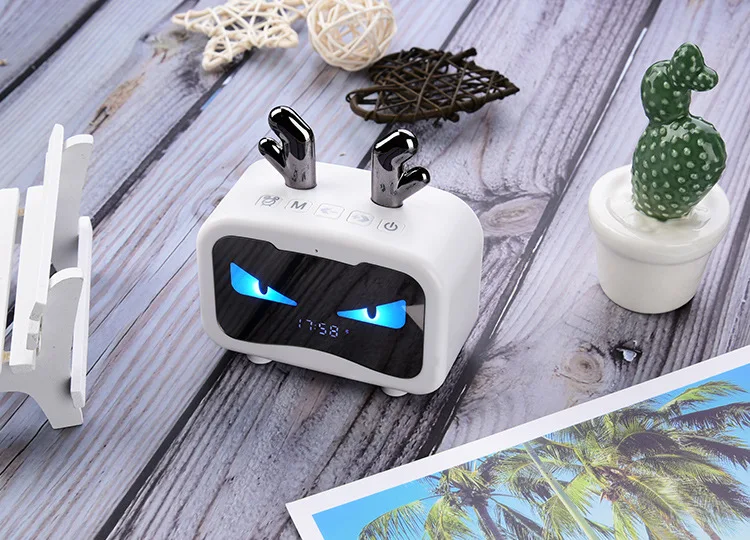 black Wireless Bluetooth Speaker New Creative Subwoofer Portable Card Radio Call Function Clock Mini Audio Gift Computer Speaker - Цвет: black