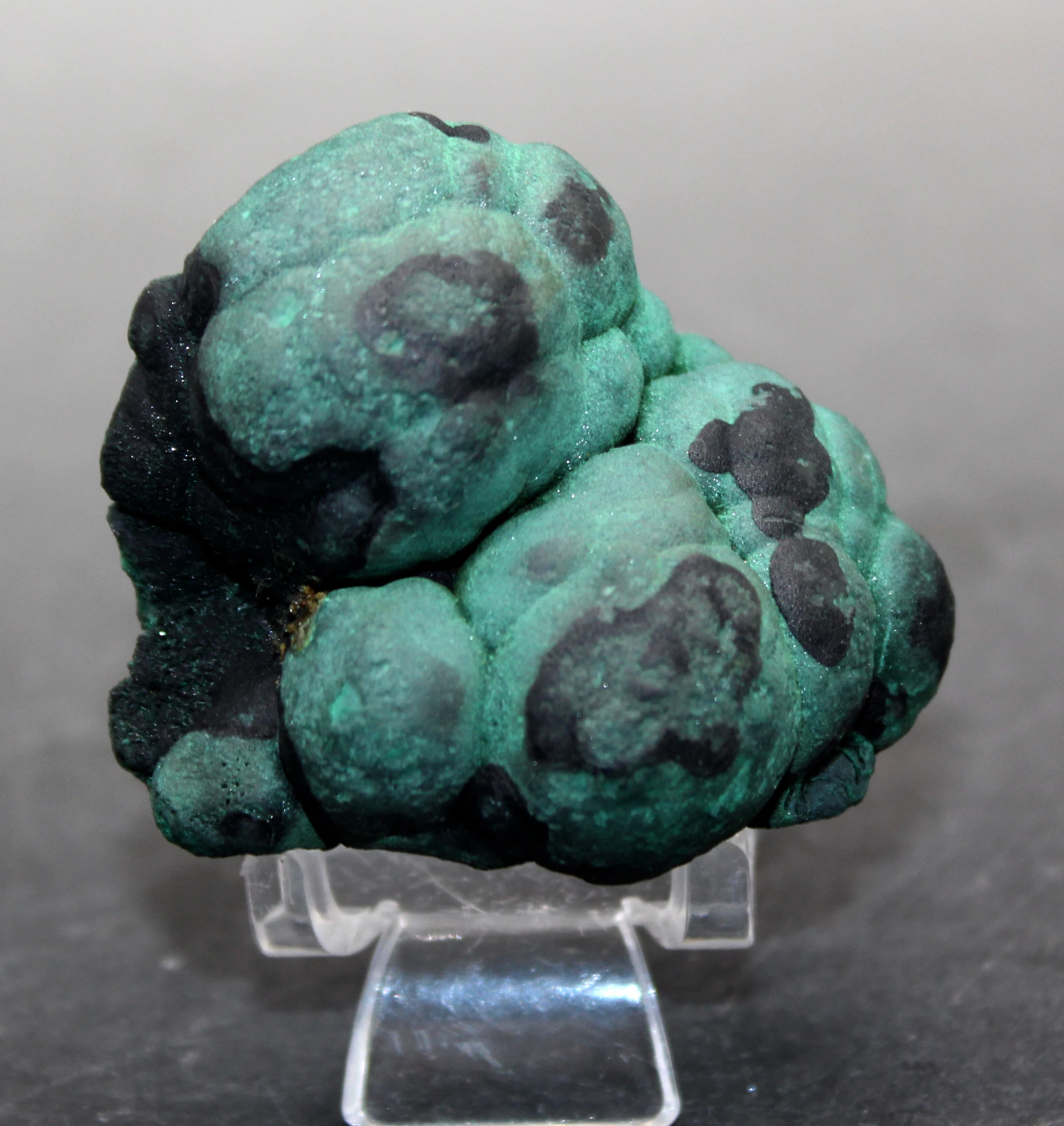 

98g Natural rare malachite mineral specimen green stone crystal teaching specimen collection