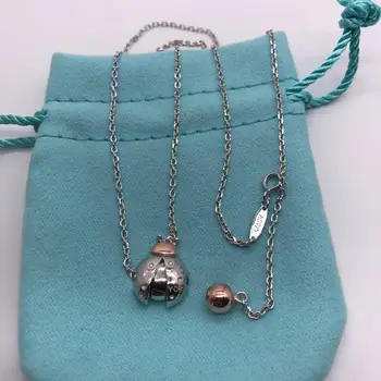 

100% 925 sterling silver necklace. Adjustable small insect necklace. female. Holiday gifts.