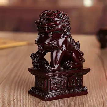 

1 Pair Red Chinese Carving Fengshui Lions Resin Fu Foo Dog Guardion Door Lions Statue Beast Statue for Home Sculpture Decoration
