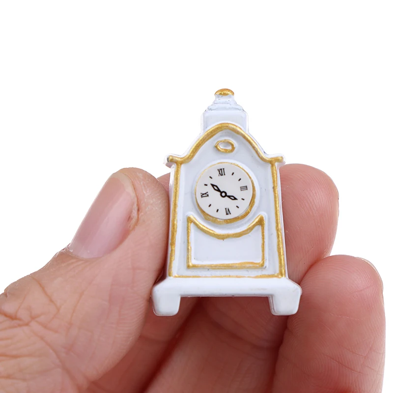 

1Pc 1:12 Dollhouse Miniature Accessories Retro Doll Houses Small White Pendulum Table Clock Miniature Furniture Model