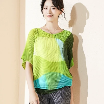 HOT SELLING Fashionable joker loose Batwing sleeve fold in patchwork color T-shirt IN STOCK | Женская одежда