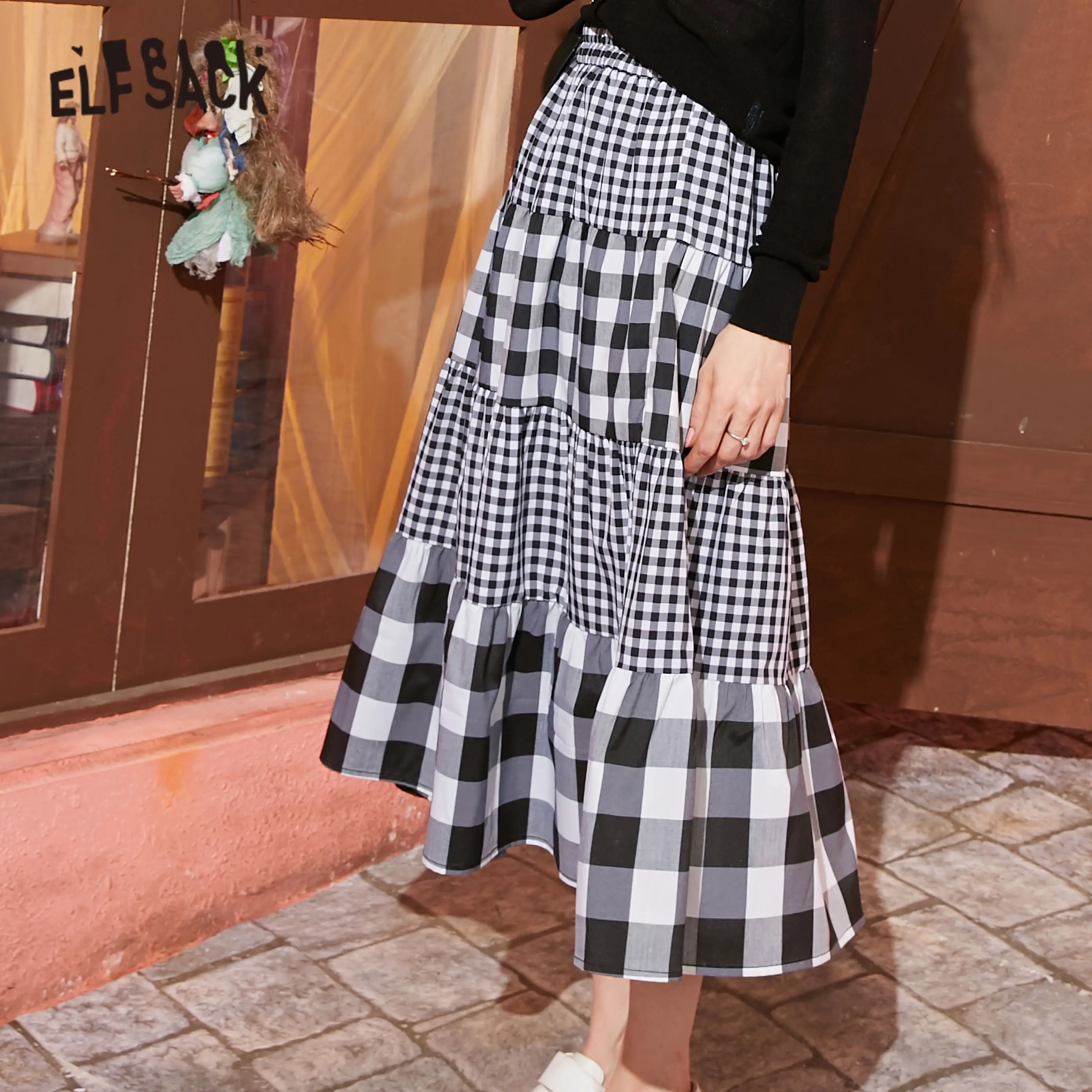 

ELFSACK Black White Plaid Patchwork Casual Women Preppy Skirts 2020 Spring New Elegant Elastic Waist A Line Ladies Daily Skirt