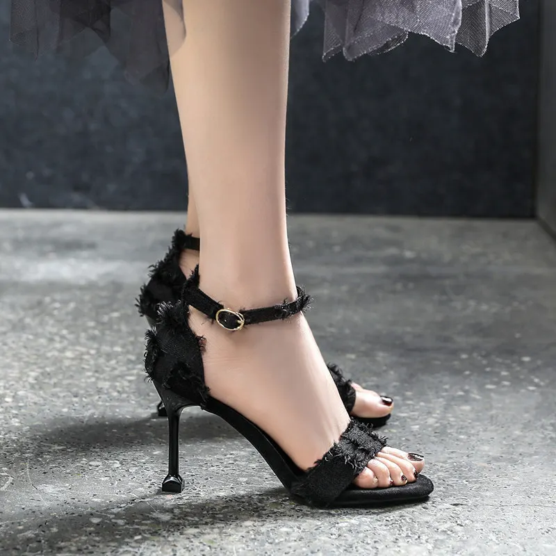 Женские туфли Новинка лета 2019 пикантные черные на высоком каблуке-шпильке