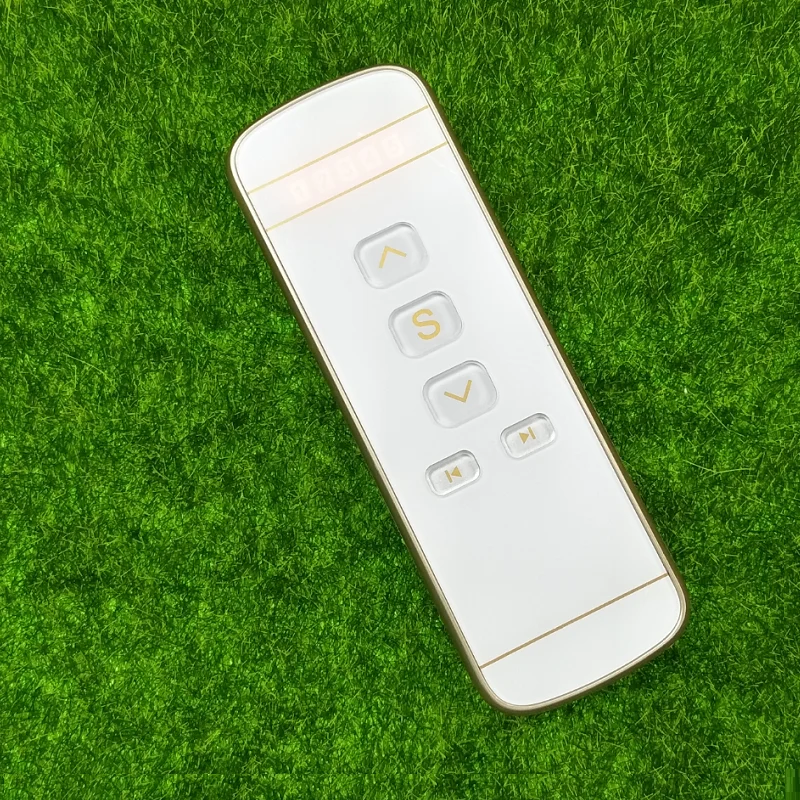 五合一数码管遥控器-1