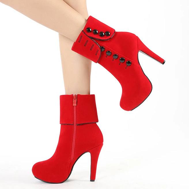 Red buttons heels Clearance