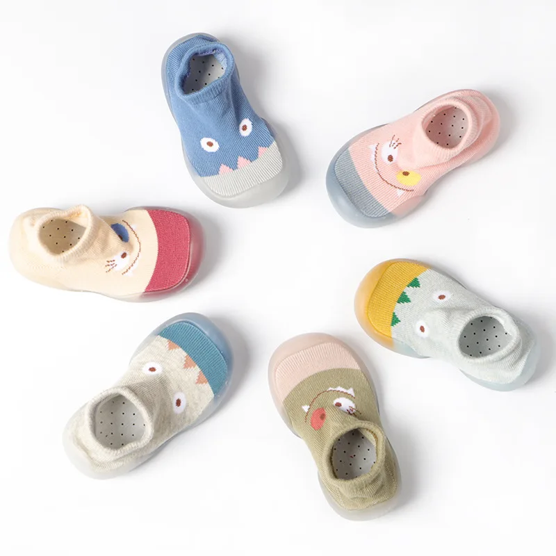 Chaussures pour bébés | Chaussures de dessin animé pour garçons et filles pour tout-petits, chaussons antidérapants pour enfants, chaussons en caoutchouc souple à semelle