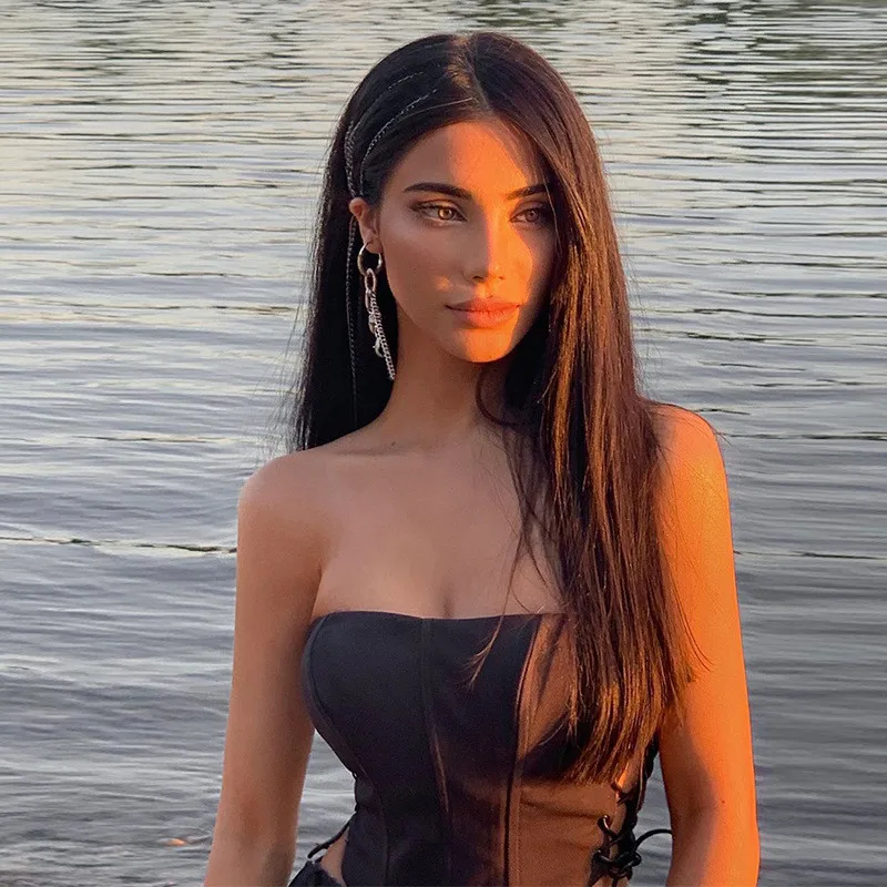 2020 Women's Black Wrap-chested Top Tight-fitting Lace-up Hollow Sexy All-match Autumn Female Short Bottoming Shirt Street Wear