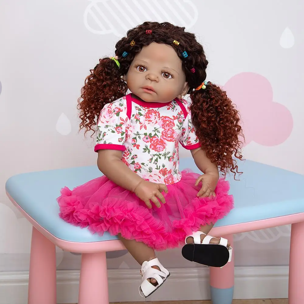 KEIUMI Bebê Reborn Menina Negra Linda 57cm Morena Cabelo Cacheado