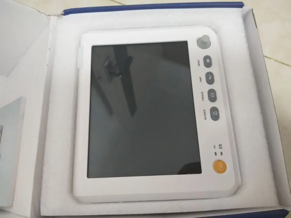 Оборудование монитор пациента в отделении интенсивной терапии жизненный знак с ЭКГ+ NIBP+ SPO2+ PR 1y ГАРАНТИЯ
