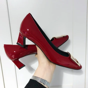

Square button single shoes new women's shoes net red square head thick heel patent leather high heel wedding shoes small size