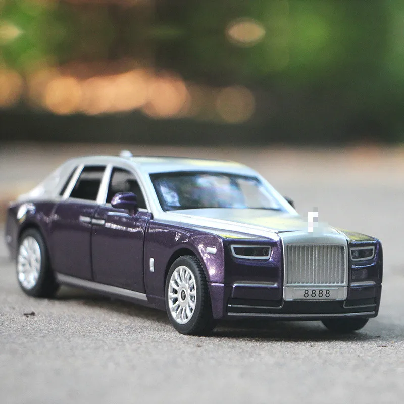 1:32 Scale Rolls Royce Alloy Diecast Metal Car Model Sound Light Pull Back SUV 7 Doors Can Be Opened For Kids Toys