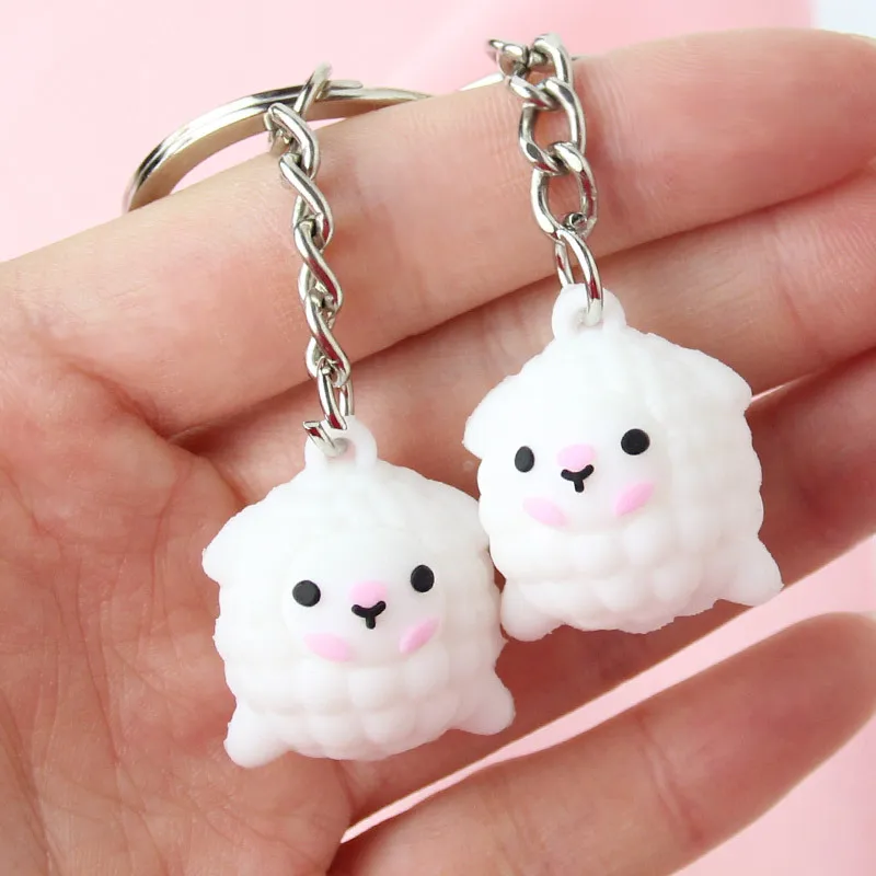 

2019 New Fashion Epoxy Three-dimensional Cute Alpaca Keychain Doll Creative Cartoon Little Sheep Bag Pendant Jewelry Small Gift