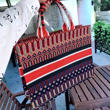 

canvas handbags star with the same paragraph shopping bag embroidery letter shoulder bag large capacity European and America