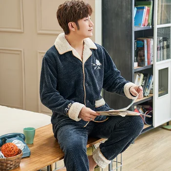 

Autumn And Winter New Pineapple Gauze Cardigan Couple Pajamas Men And Women Home Service Long-Sleeved Flannel