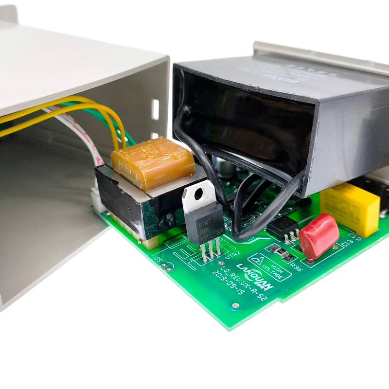 Motor Speed Controller Digital display 400W AC 220V Pinpoint Regulator Forward & Backward 50/60hz UX-A-52