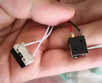 

Charge Socket and Switch for Dyson V6 PCB battery