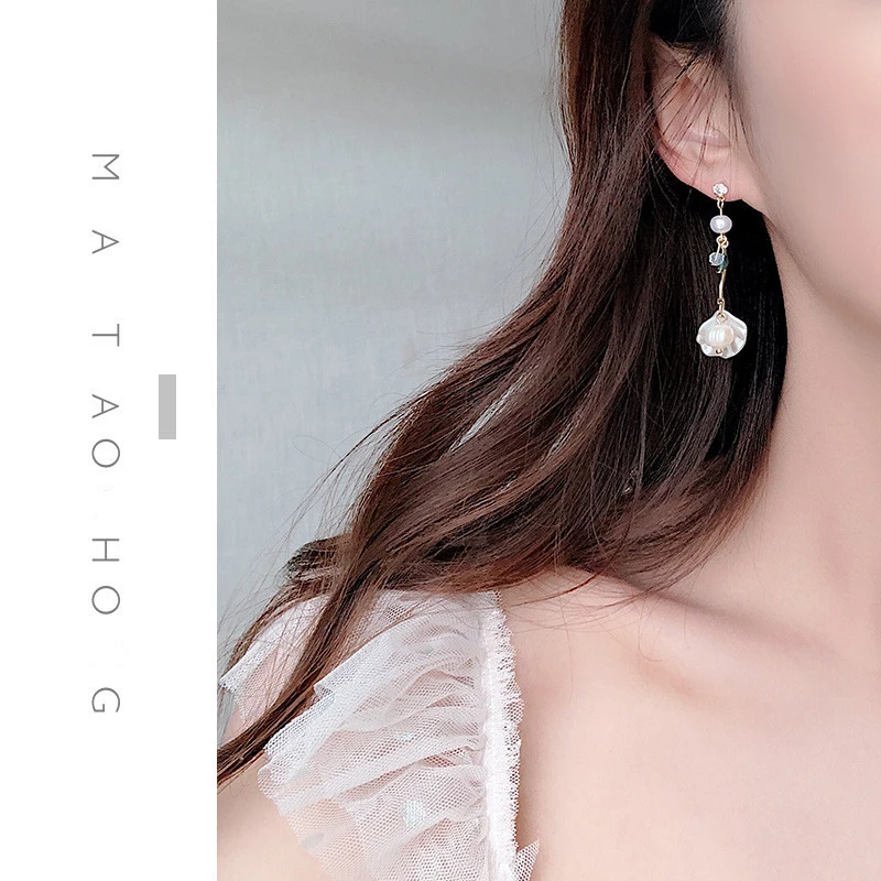 11067902207_2139765507