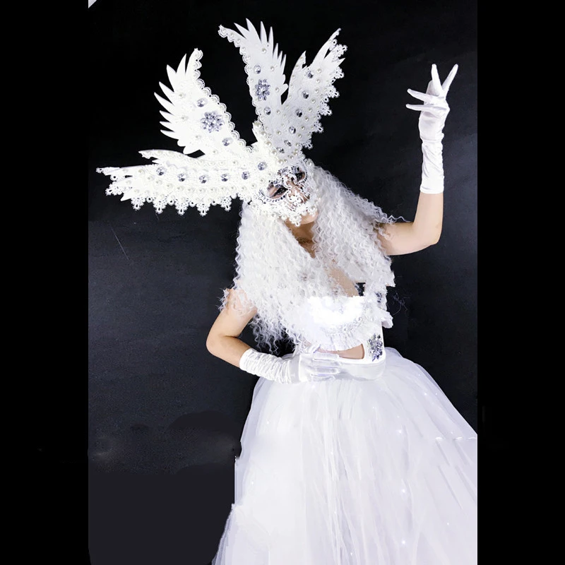 

Senior luxury mysterious girl white angel baby costumes goddess costume Halloween party cosplay Led Luminous dance suit