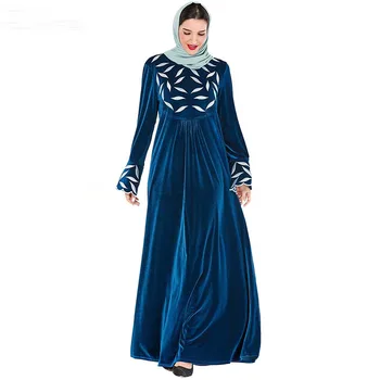 

Autumn and winter fashion Muslim Arab robes women's long skirt embroidered long-sleeved gold velvet Ramadan mosque dress