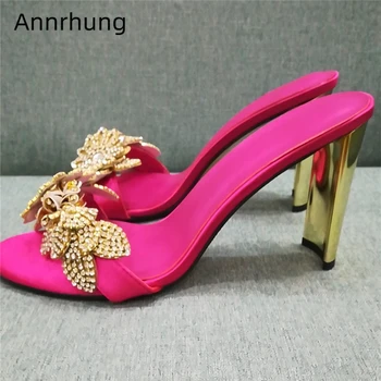 

Chic 2020 Crystal Flower Banquet Shoes Woman Metal Strange Heel Open Toe Luxury Satin Jeweled Rhinestone Outwear Women Slippers