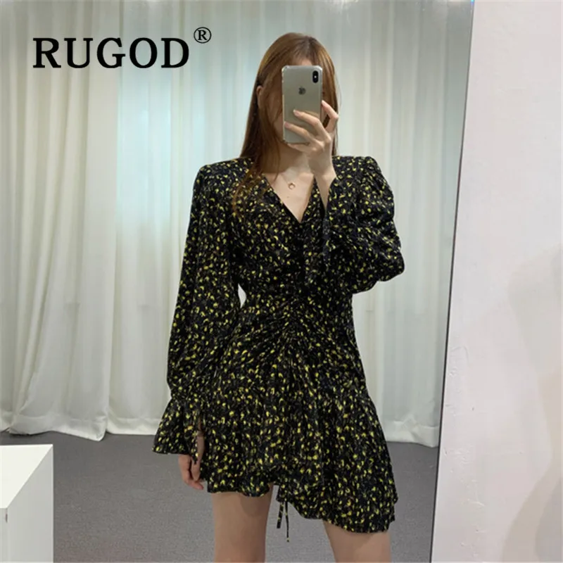 Goedkoop RUGOD Herfst Winter Nieuwe Stijl Chic V hals Sexy Bloemen Geplooide Jurk Speciale Trekkoord Verzamelen Taille Fashion 2019