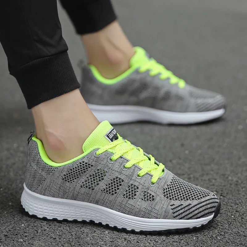 

2020 spring and autumn new mesh sneakers couple mesh breathable running shoes casual flying weaving fitness tide shoes