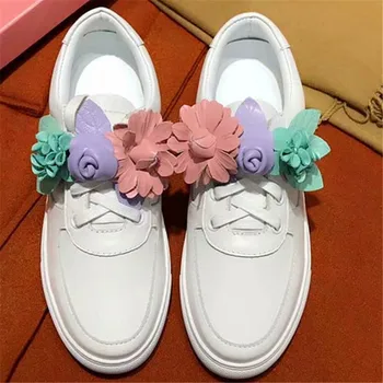 

Flower Women Shoes White Shoes Woman Leather Genuine Zapatos De Mujer Running Sneakers Women Flat Round Toe Shoes Lace Up