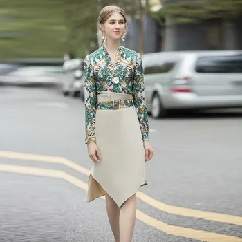 

French small two slip the new spring 2020 brim printed v-neck shirt + irregular skirt suits female