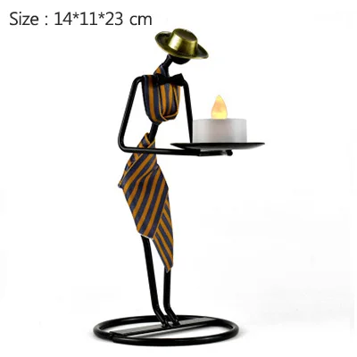 C Metal Birthday Candle Holders Wedding Decoration Candlestick Desktop Decoration Craft Simple Iron New Year Gift Romantic Gift - Цвет: C