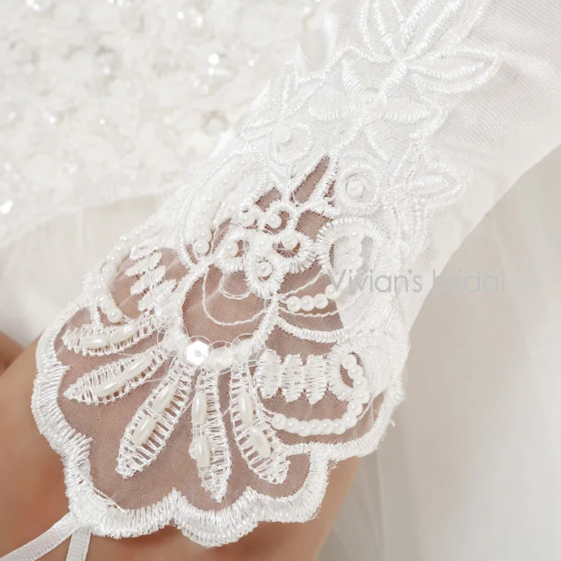 Vivian's Bridal Лидер продаж дешевые длинные белые/Красные кружевные свадебные перчатки без пальцев для свадебных аксессуаров WG22