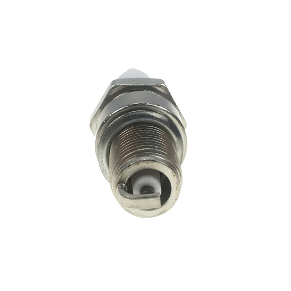 Свеча зажигания GSB F7TC для 4 х тактных двигателей GX120 GX160 GX200 GX240 GX270 GX340 GX390