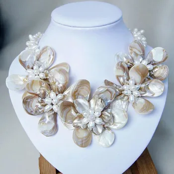 

new choker ,beadwork,bib ,statement necklace,Bead Necklace,Pearl Necklace,Flower Necklace