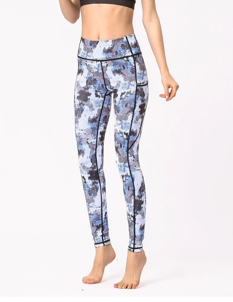 10536969928_137042813