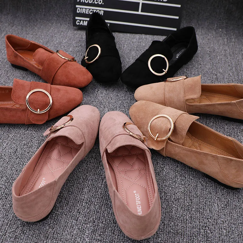 Круглая обувь с пряжкой buckle strap flats Замшевые женские туфли без шнуровки лоферы