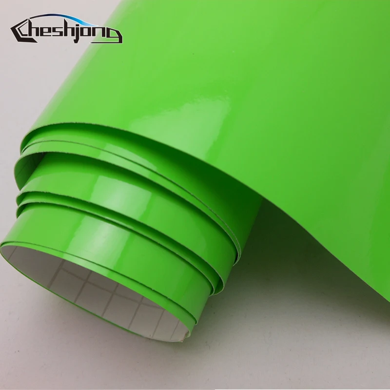 Green-glossy-vinyl-wrap-3