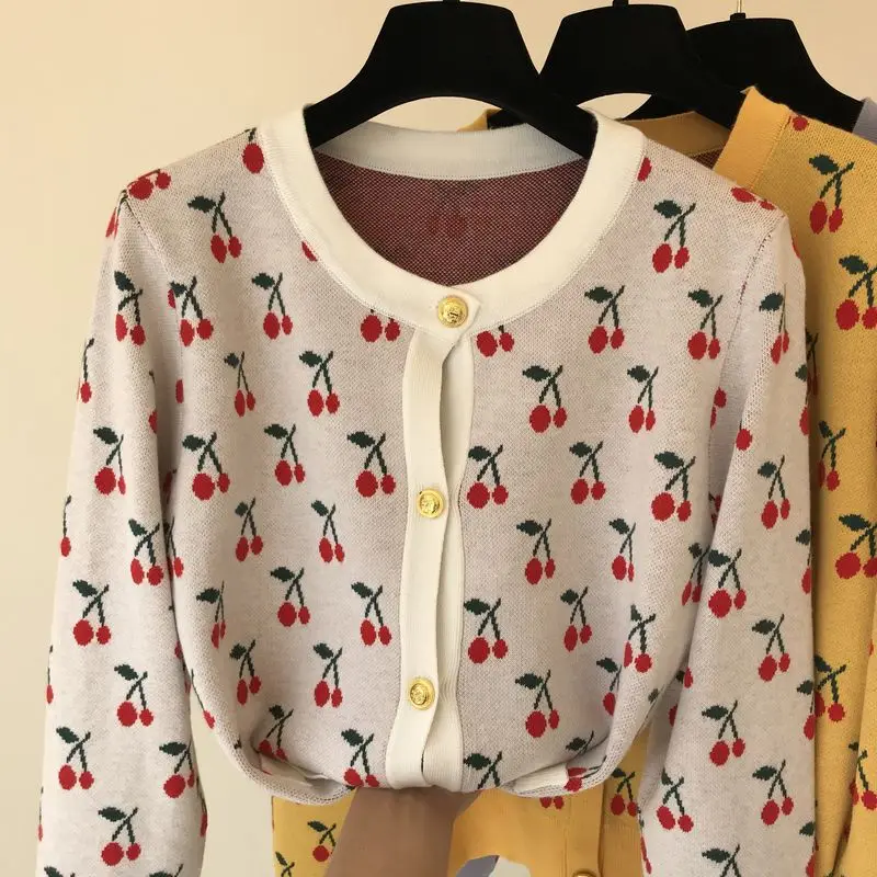 

2019 Autumn WinterSweet Cherry Pattern Gold Buckle Knitted Cardigan Sweater Coat Jersey Mujer Mom Sweaters