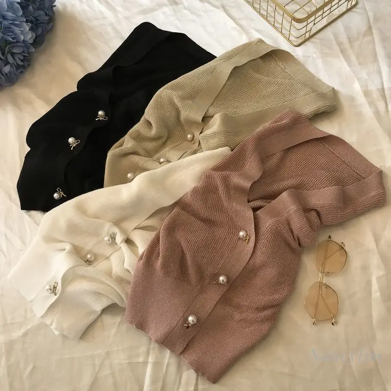 

Knitwear Women's Thin Spring and Autumn Short V-neck Sunscreen Outdoor Bright Silk Cardigan Women's Casual Knit Coat