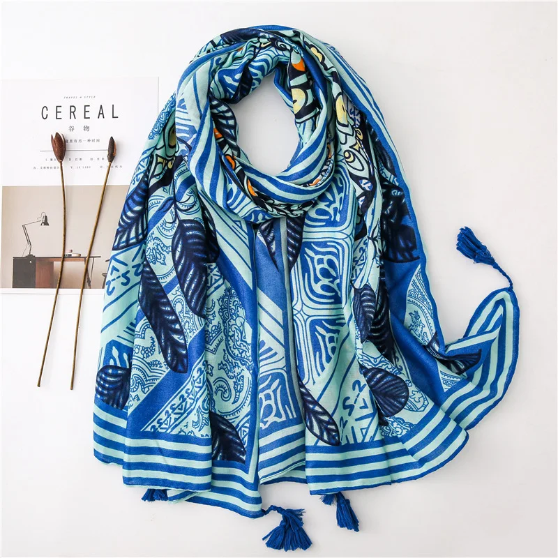 

2019 Autumn Luxury Brand Aztec Ethnic Viscose Shawl Scarf Ladies Fashion Lovely Print Wrap Pashmina Sjaal Foulards Muslim Hijab