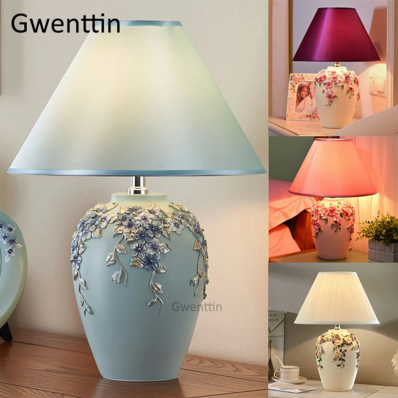 Modern Romantic Flower Table Lamps Led Stand Desk Light Resin Standing Lights for Living Room Bedroom