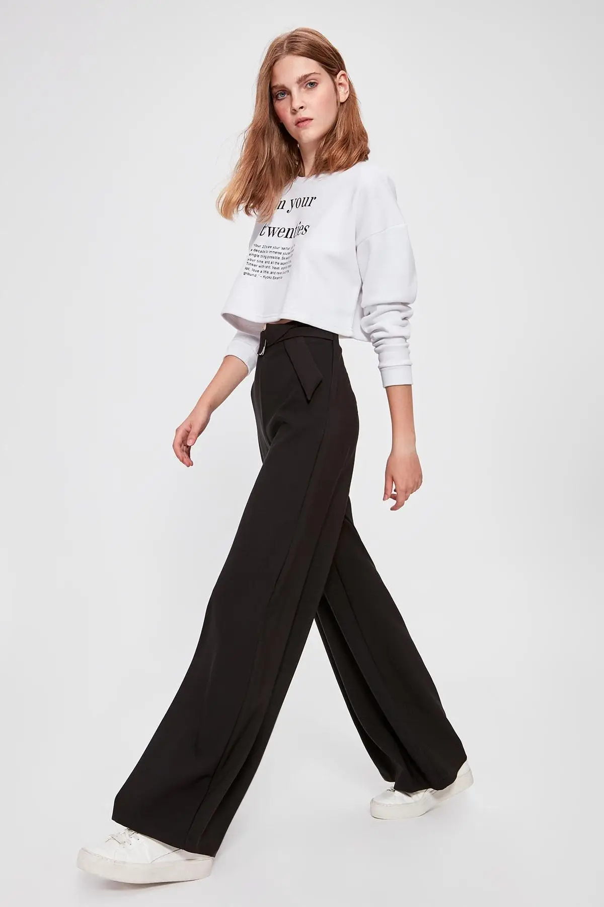 Goedkoop Trendyol Zwarte Veter Gedetailleerde Broek TWOAW20PL0353