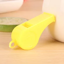 B171 унарный картон четыре свистка маленький свисток цветной свисток пластиковый свисток реквизит для болельщиков