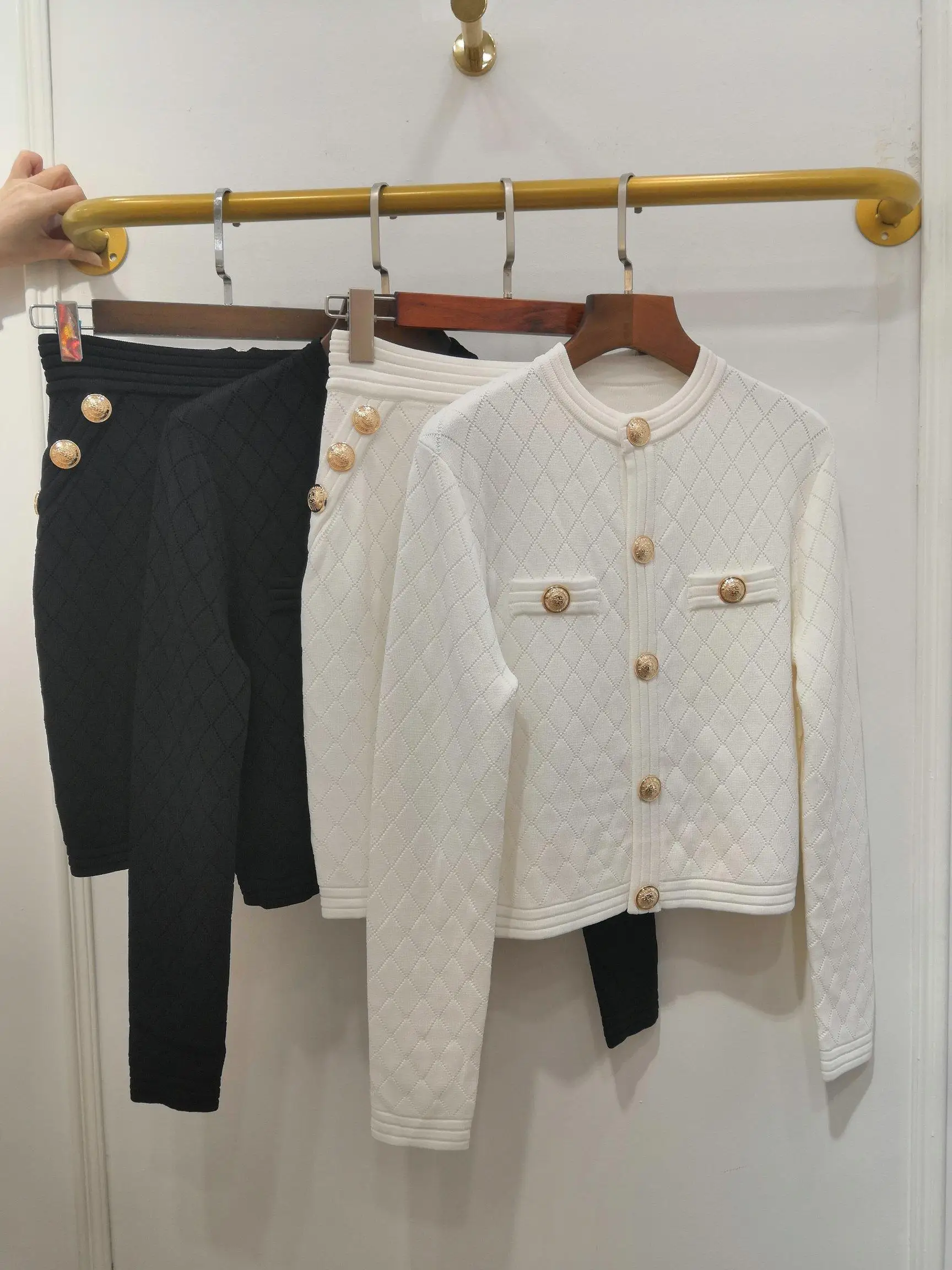 

2019 autumn casual sets women sweater + skirt 2 piece sets 2 color ddxgz2 7.26