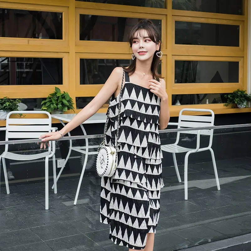 

2019 Summer Vacation Style Fashion over-the-Knee Comfortable Cake Dress Maternity Clothes Loose-Fit Camisole Maternity Dress