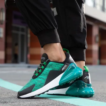 

OLOME Winter New Product Men Cotton Shoes Cold Protection Plus Velvet Shoes Outdoor Walking Keep WarmShoes Zapatos Casuales