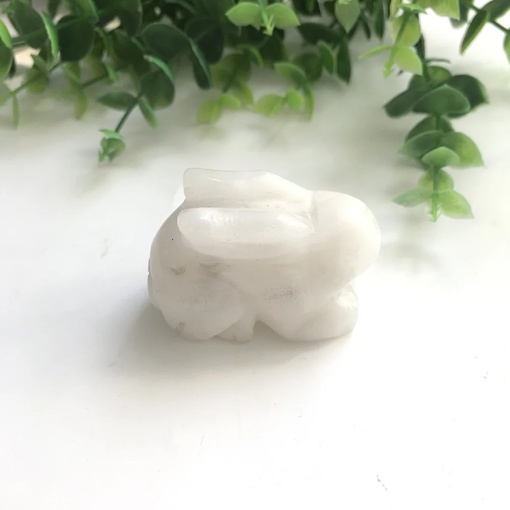 Высококачественный 2 дюйма Белый нефритовый кроличий камень ручной работы