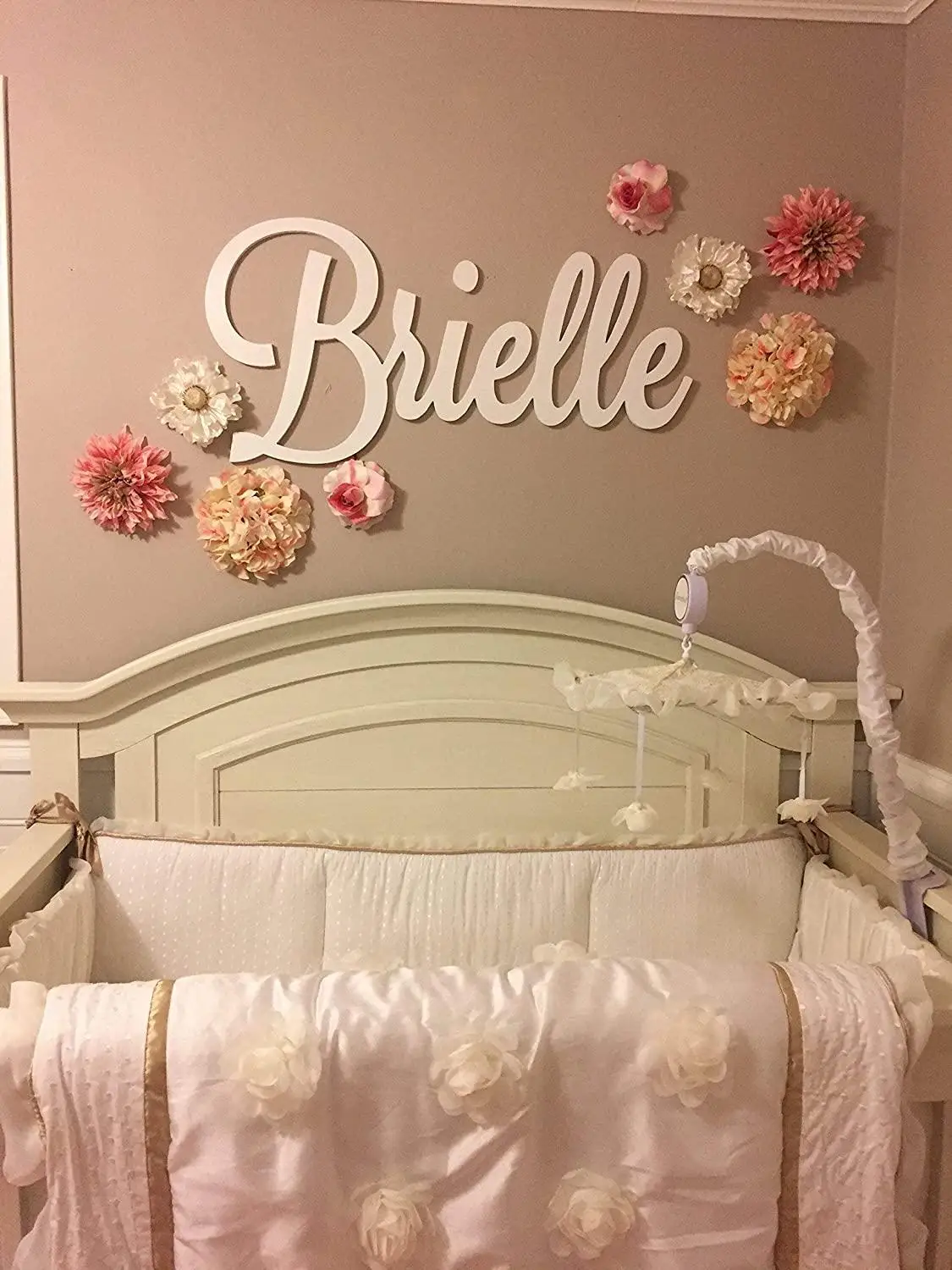 Custom Personalized Wooden Name Sign Large size Letters Baby Name Plaque PAINTED nursery name nursery decor wooden wall art afbeelding