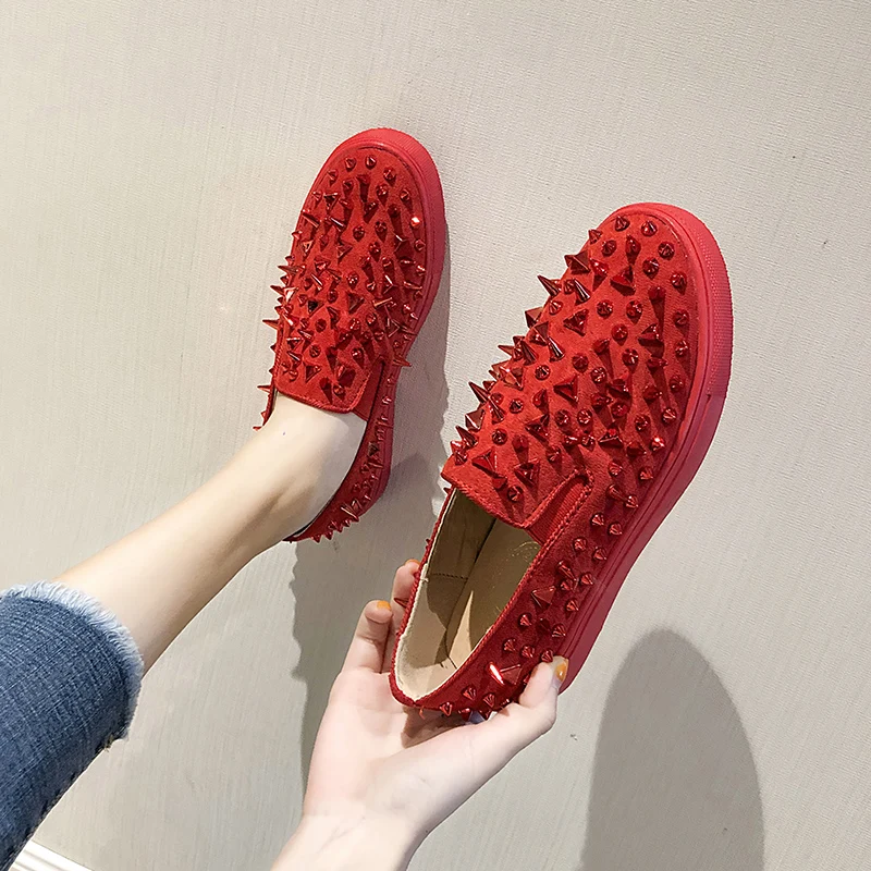 

Casual Woman Platform Shoes Dress Flats Women Loafers Ladies Round Toe All-Match 2019 Fashion Women's Slip-on Rivets Studs