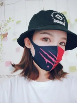 

Graffiti Unisex Face Mask Cool Anime Mouth Mask Cotton Fabric Anti Dust Pollution Masks For Man Woman Keep Warm Mouth Face Mask